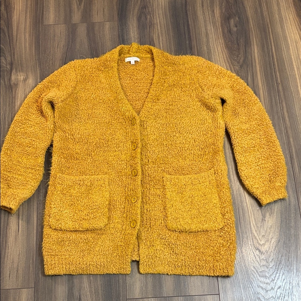 Size M Skies Are Blue Mustard Cardigan Sweater. GUC